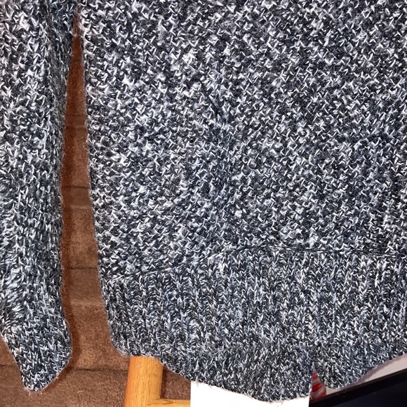 Gap Kids black and white knit cardigan sweater size large - Picture 15 of 16